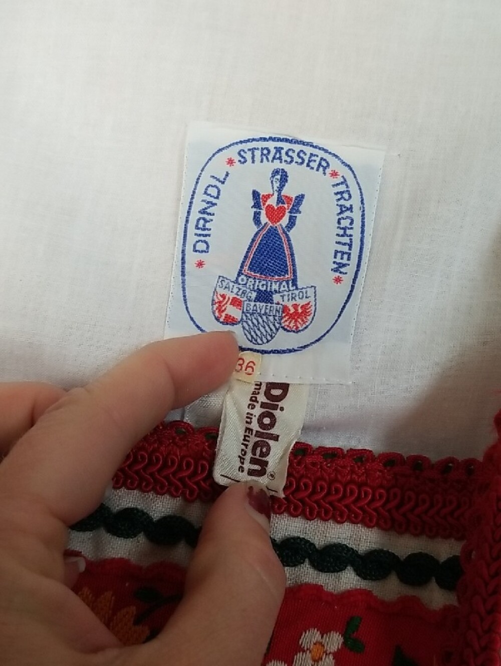 Vintage Dirndl with Red, Orange, Green & White Embroidered Trim - Picture 6 of 8
